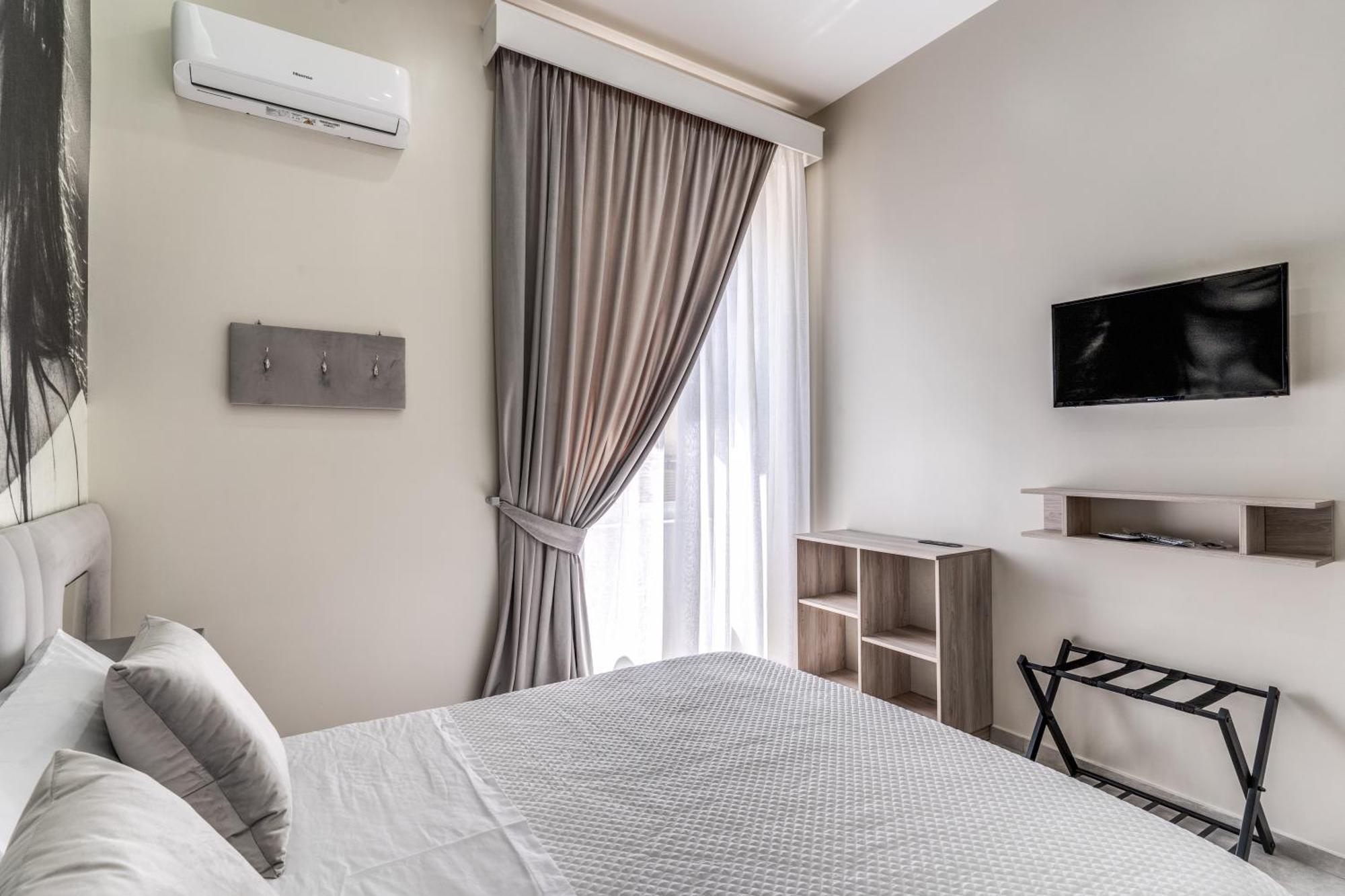 Av Rooms Napoli Екстериор снимка